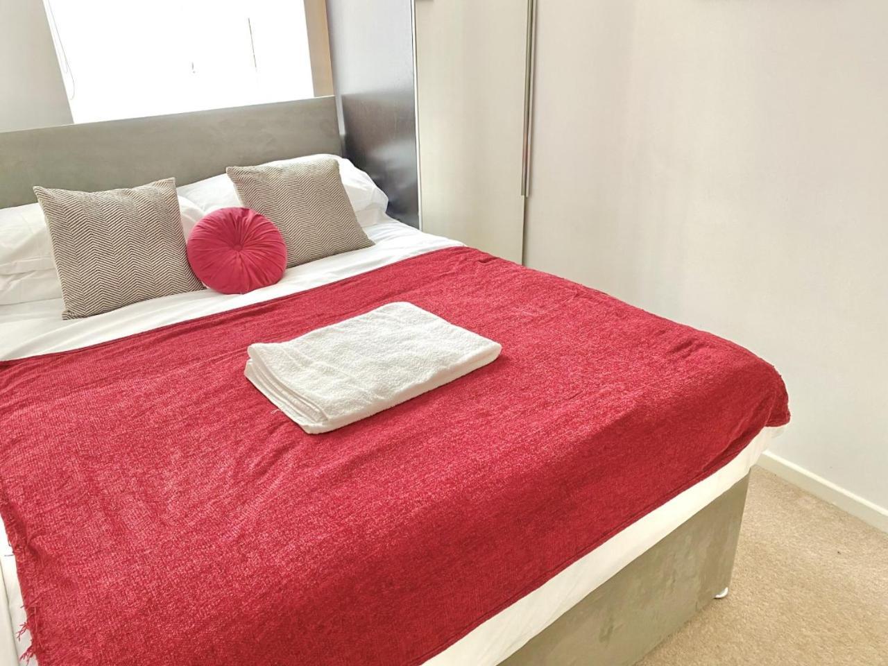 Walsall Group Accommodation Екстериор снимка